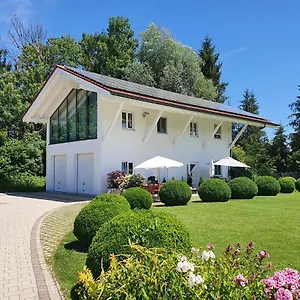 ferienwohnung-schmuckkastl.com-bavaria.com/