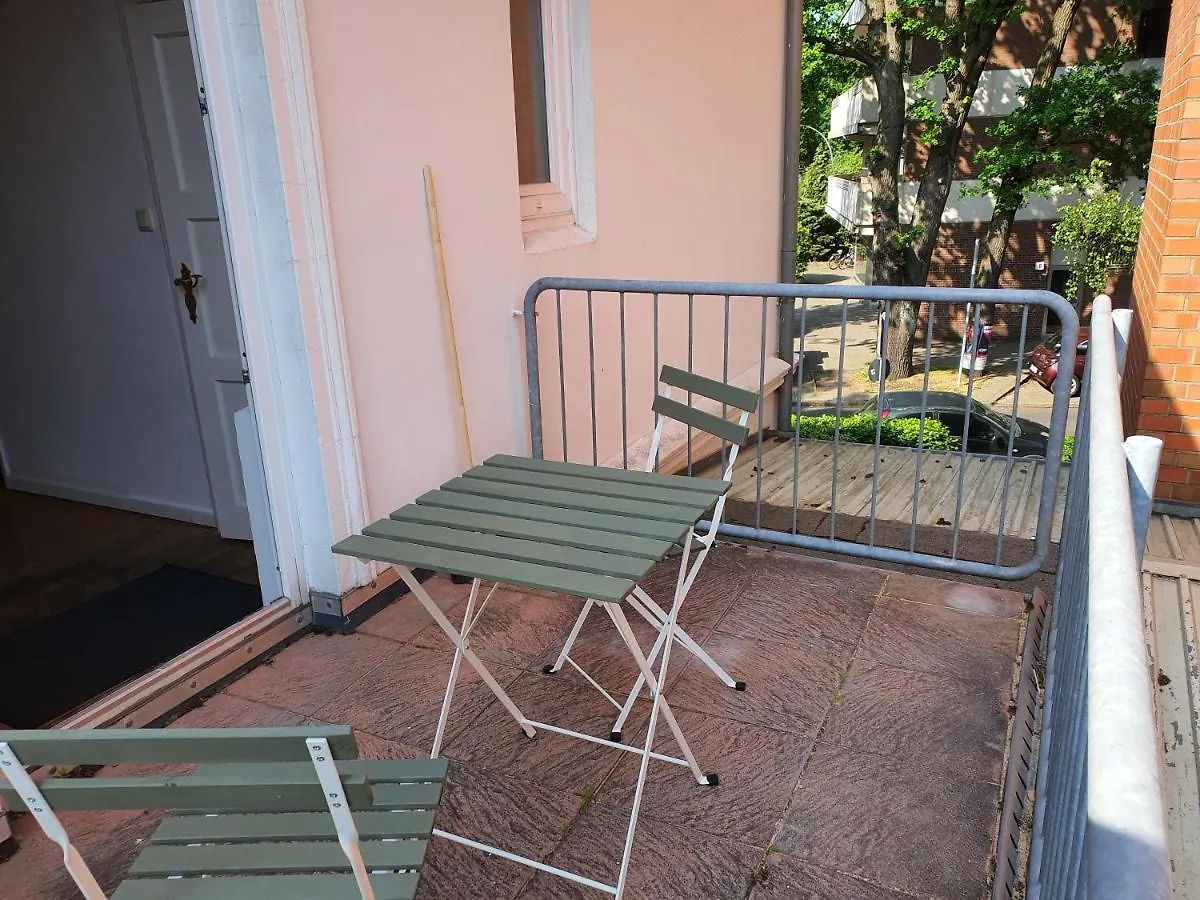 Wohnen In Der Buergermeistervilla Hamburg Deutschland