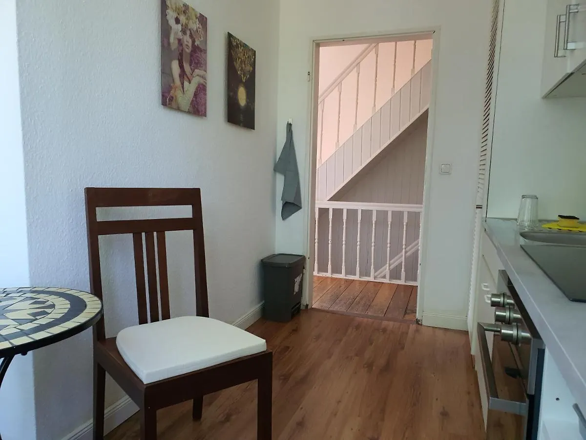 Wohnen In Der Buergermeistervilla Hamburg Apartment
