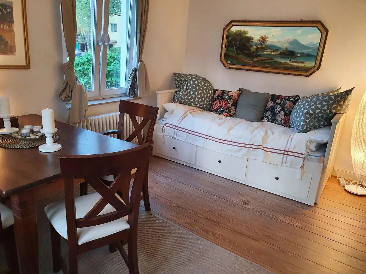 Apartment Wohnen In Der Buergermeistervilla Hamburg